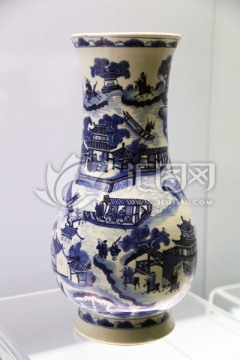 上海博物馆青花瓷瓶