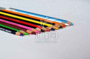 彩色铅笔