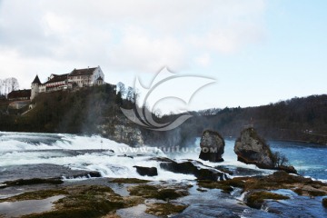 雄伟的莱茵河瀑布 瑞士风景摄影
