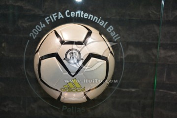 FIFA国际足联总部 足球纪念