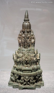 柬埔寨青铜塔形庙