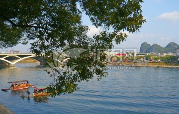 桂林漓江和解放桥
