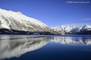 雪山投影