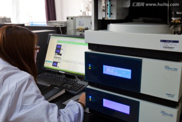 实验室 液相色谱仪 做实验