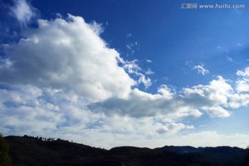 蓝天白云