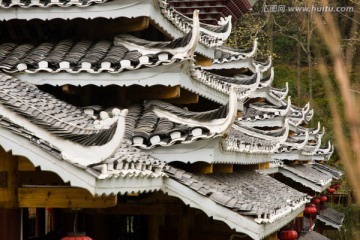 屋檐