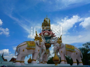 大皇宫门前大象塑像