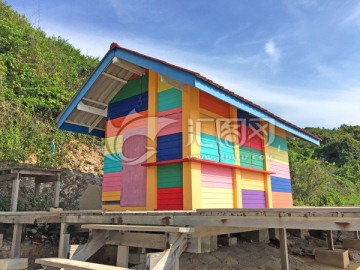 泰国芭提雅彩色木屋建筑