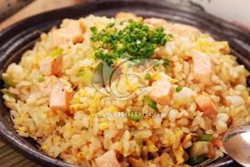 三文鱼炒饭