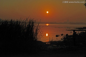 太湖日出