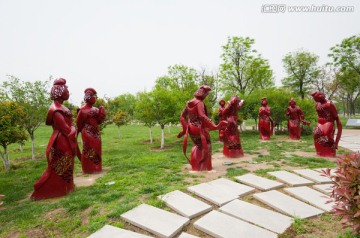 古代人物雕塑 蹴鞠