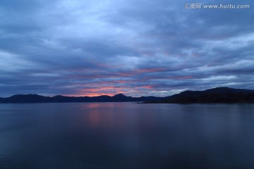 挪威峡湾日出