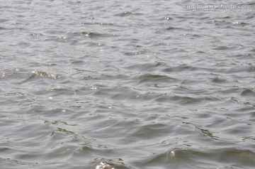 水面波浪