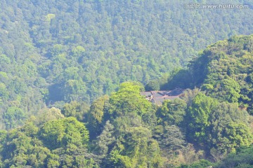 深山古寺