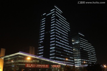 发光的大楼