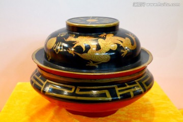 藏族传统生活用品