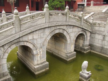 滁州琅琊寺明月桥与放生池