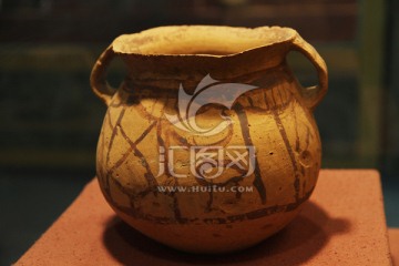 齐家文化彩陶