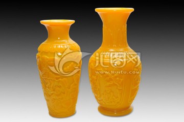 黄鼬瓷瓶