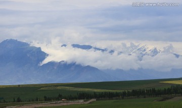 天山