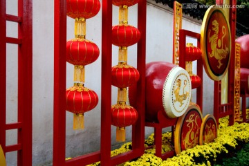 苏州虎丘公园中国符号锣鼓