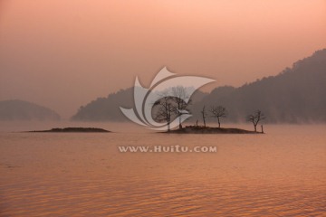 通济湖之晨 早晨的湖泊