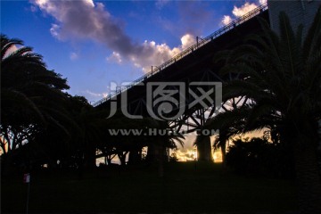 悉尼大桥的黄昏景象