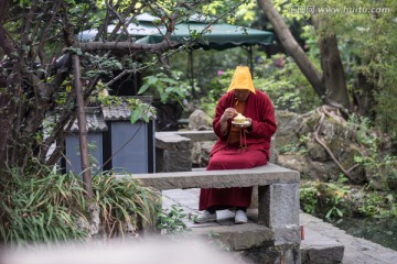 藏族僧人
