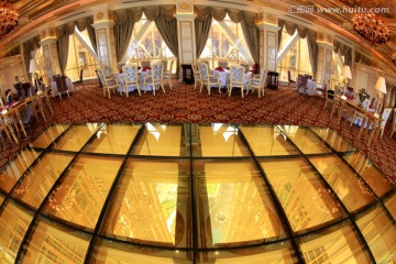 酒店装饰 悬空玻璃餐厅