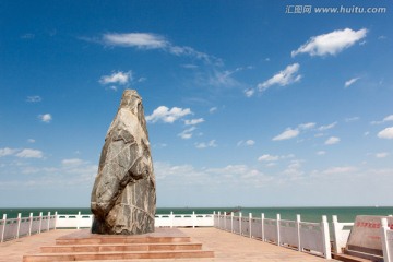 海边标志建筑