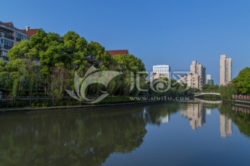 上海市区沿河住宅