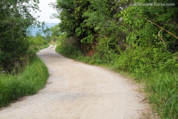 山路