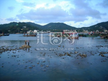 夹马口水道与澳门路环岛景色