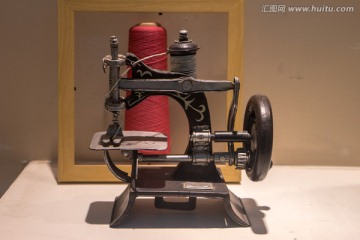 缝纫机