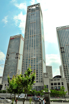 方形高楼建筑