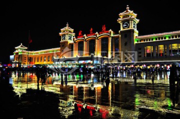 中国北京站站房夜景全景