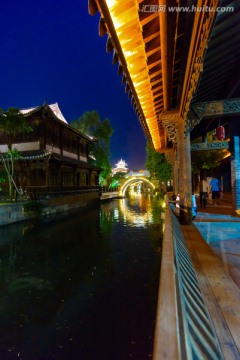 台儿庄古城夜景