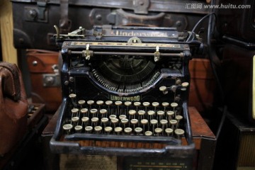 古玩打字机