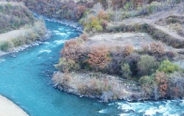 四川松潘牟泥沟河流