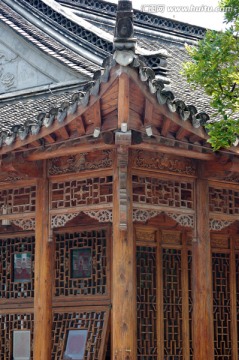 中式建筑 飞檐斗拱 雕梁画栋