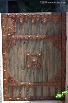 包铁木门 中式木门 木门装饰