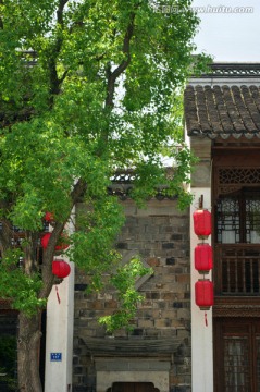 中式建筑 古镇 红灯笼 商铺