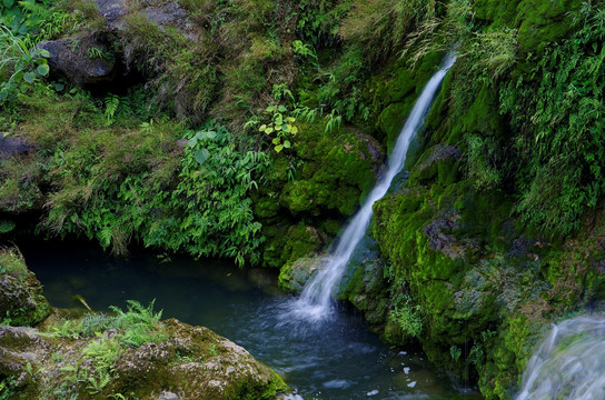 山泉水