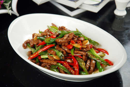 尖椒牛柳丝