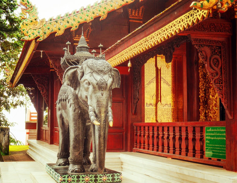 泰国清迈双龙寺