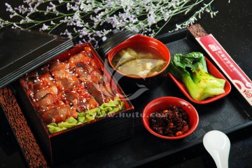 照烧蜜汁叉烧定食