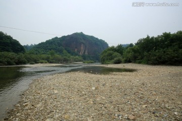 河滩沙滩卵石风景