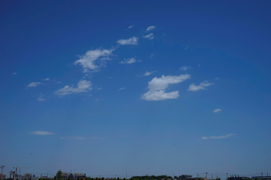 蓝天白云