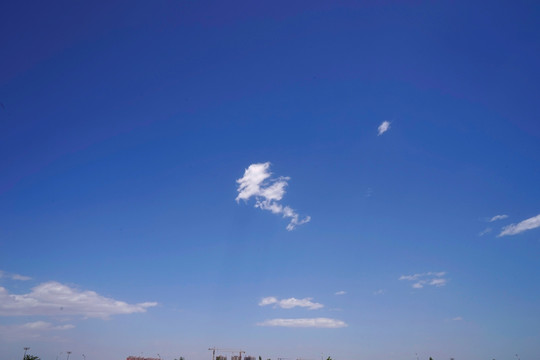 蓝天白云