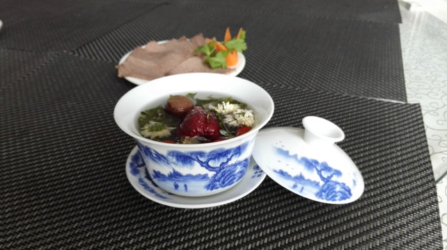 盖碗茶